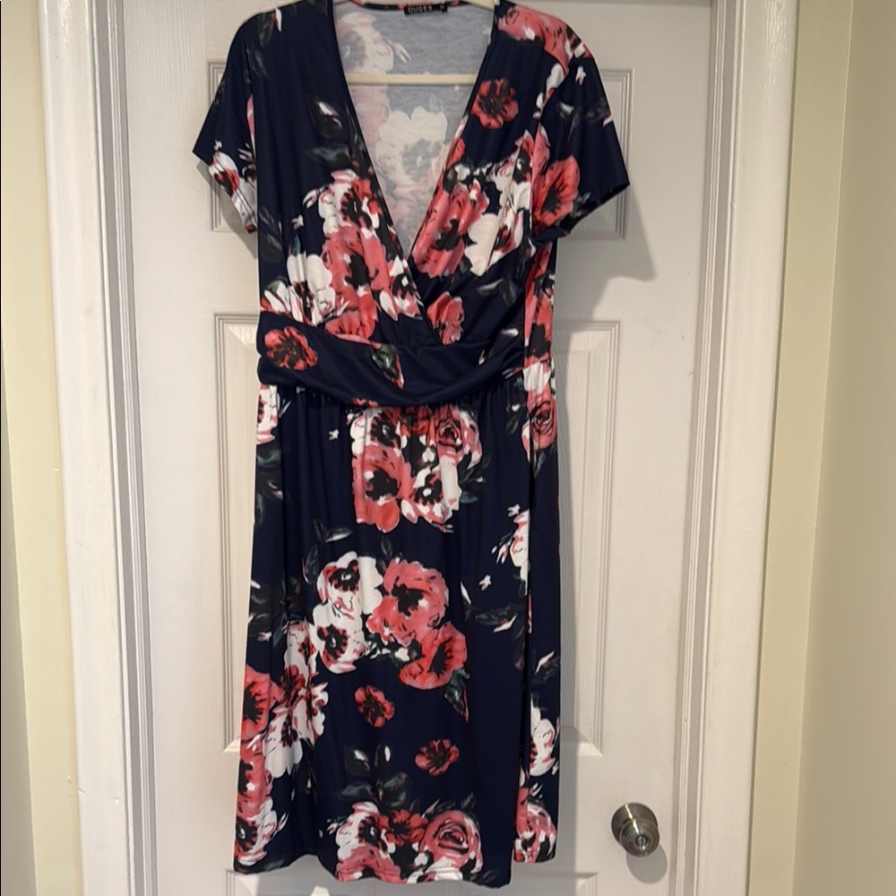 Elegant Floral Wrap Midi Dress